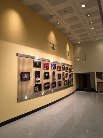 Is Kuleleri Is Sanat Kultur Merkezi